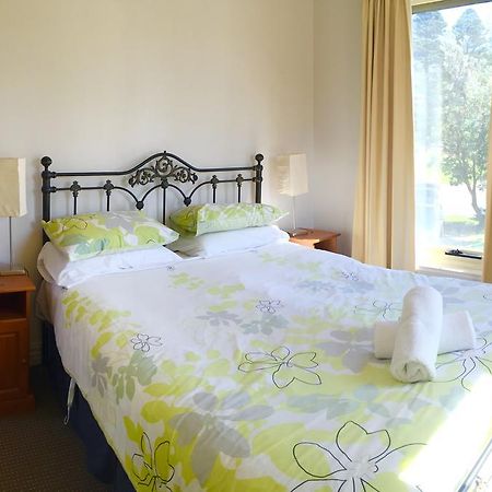 Dockside Waterfront Indulgence Villa Port Fairy Eksteriør bilde