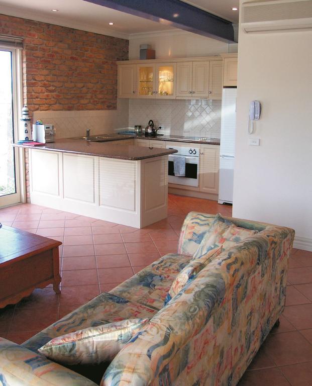 Dockside Waterfront Indulgence Villa Port Fairy Rom bilde